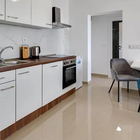 Lovely In Tribanj With Kitchen *